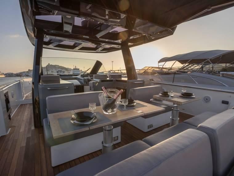 2015 Fjord 49 