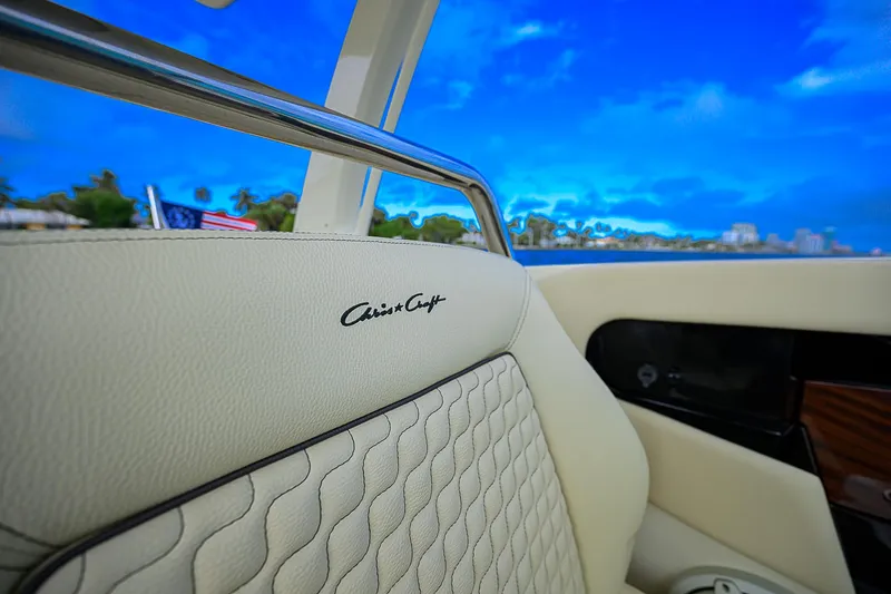 Relentless Yacht Photos Pics 