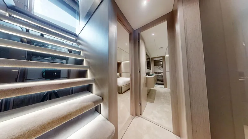 Majic Yacht Photos Pics 