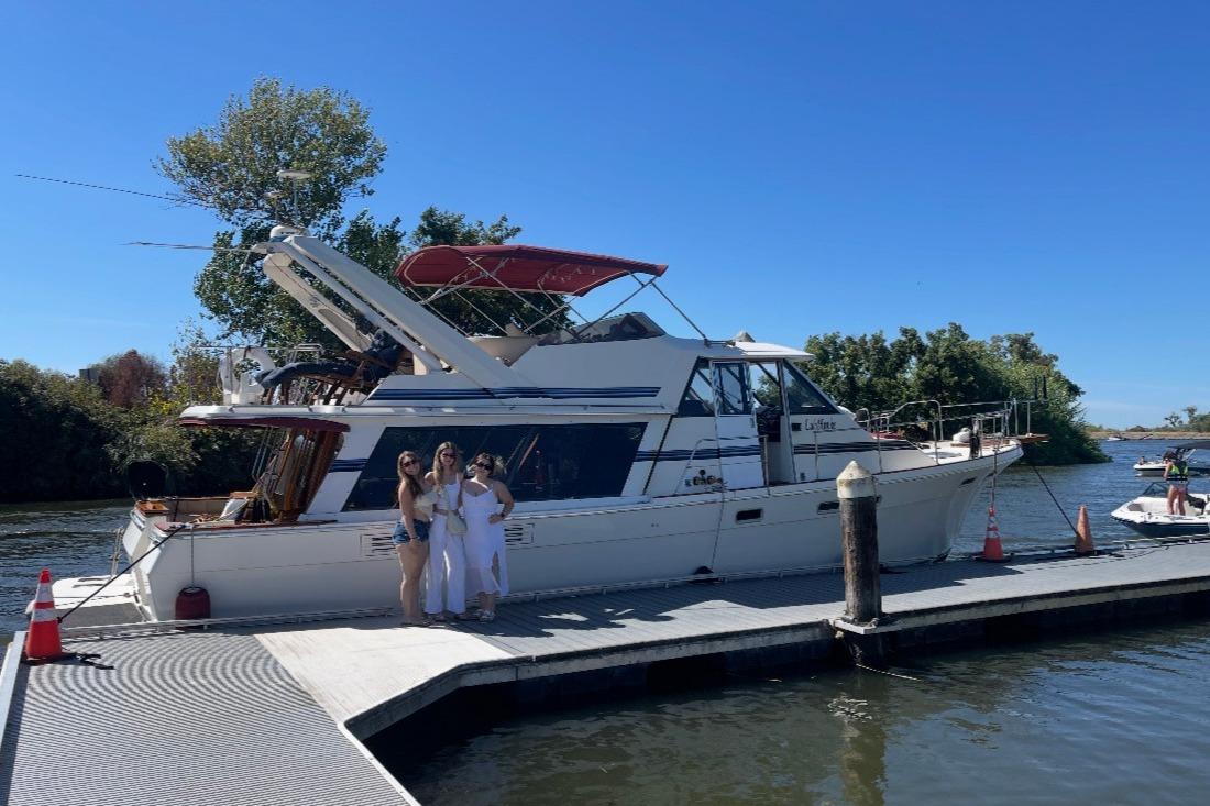 1986 45' Bayliner 4550 Motoryacht