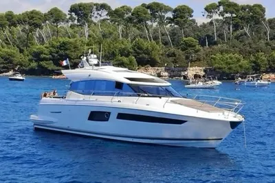 2015 Prestige 500 S