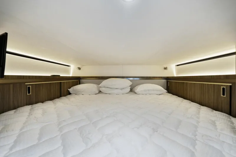 Dreams & Wishes Yacht Photos Pics 