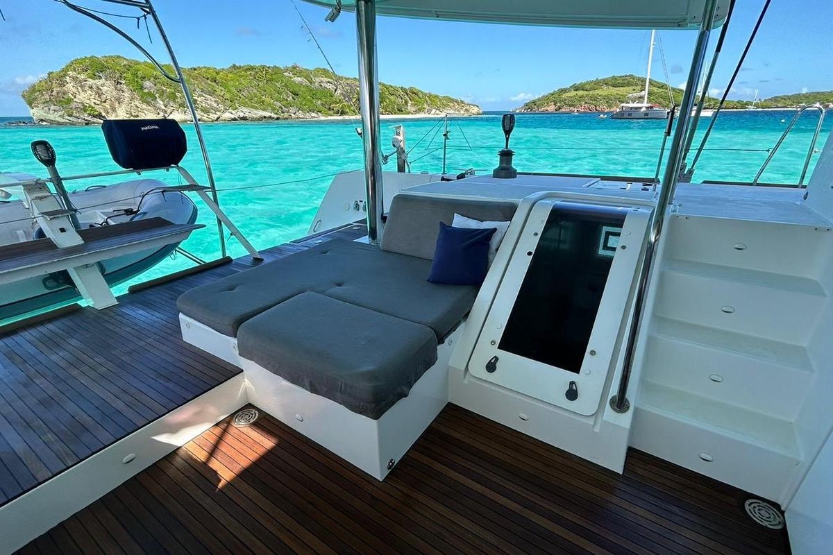 2012 Lagoon 52 