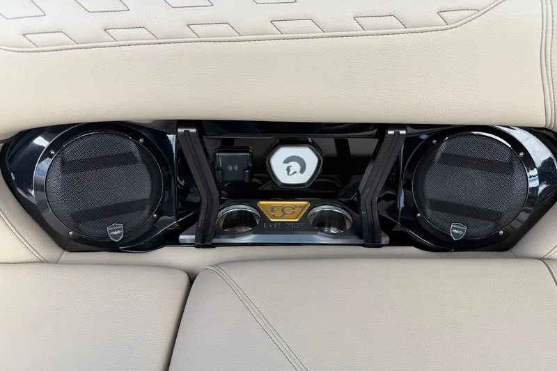  Yacht Photos Pics Interior of 2026 Centurion Ri230 featuring premium audio system and sleek design elements.