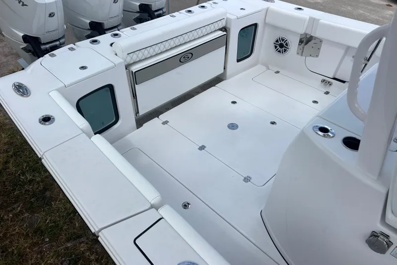  Yacht Photos Pics 2026 Sportsman Open 352 Center Console boat interior with spacious deck and seating.