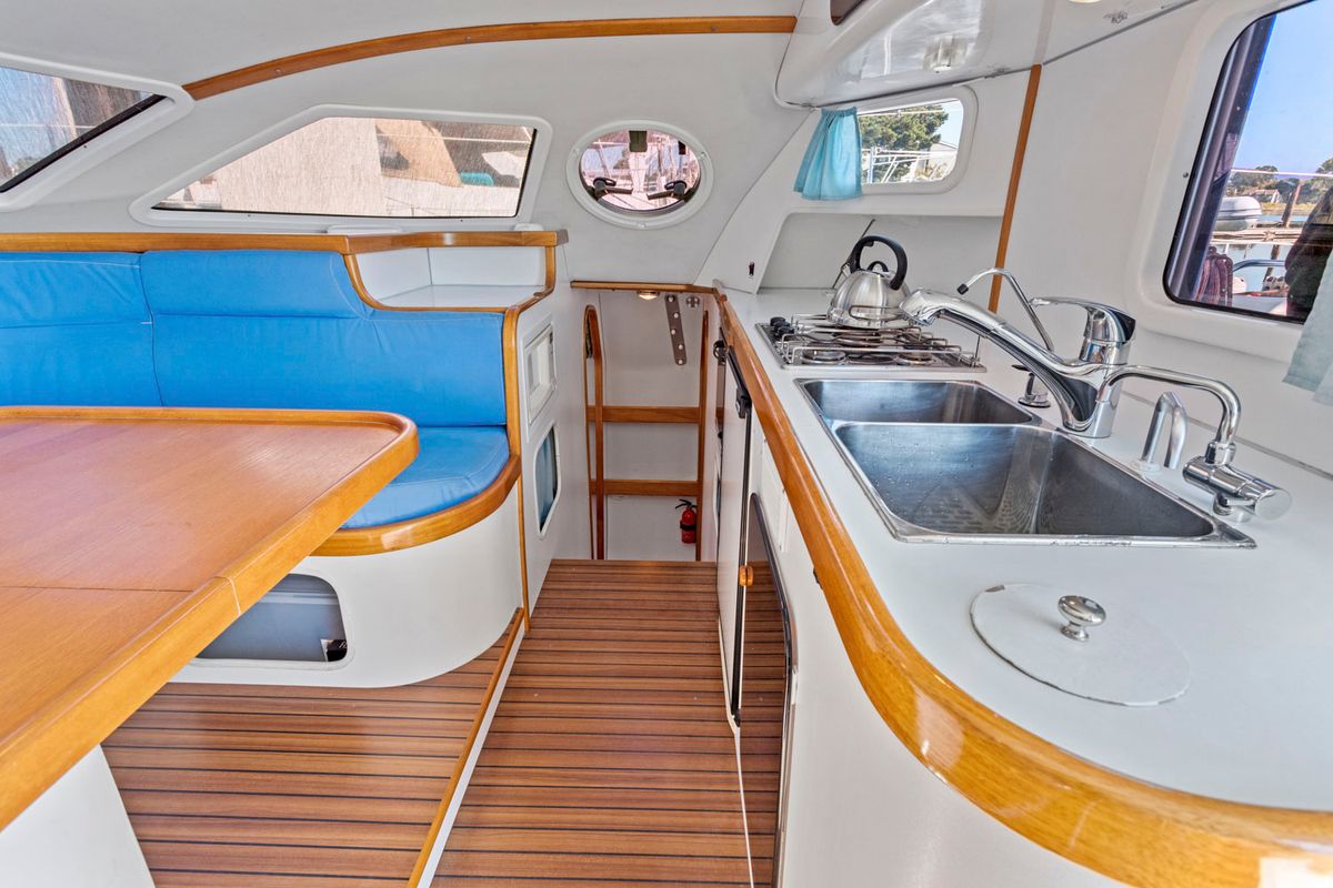 2002 Outremer 55 