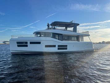 2023 Beneteau Grand Trawler 62