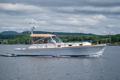 Grand Banks Eastbay 43 Ex