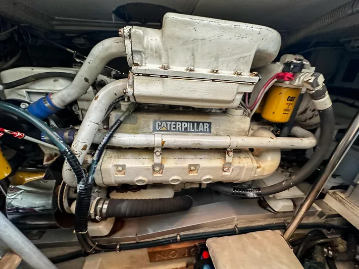 On-rush Yacht Photos Pics 