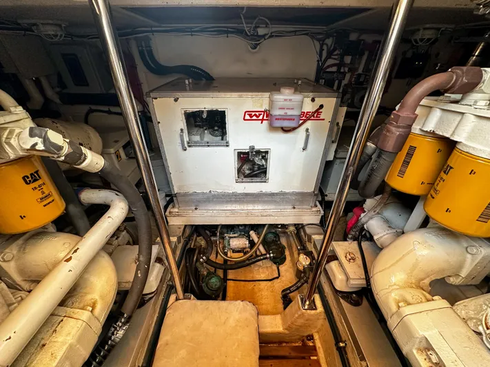 On-rush Yacht Photos Pics 