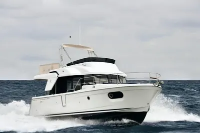 2019 Beneteau Swift Trawler 35