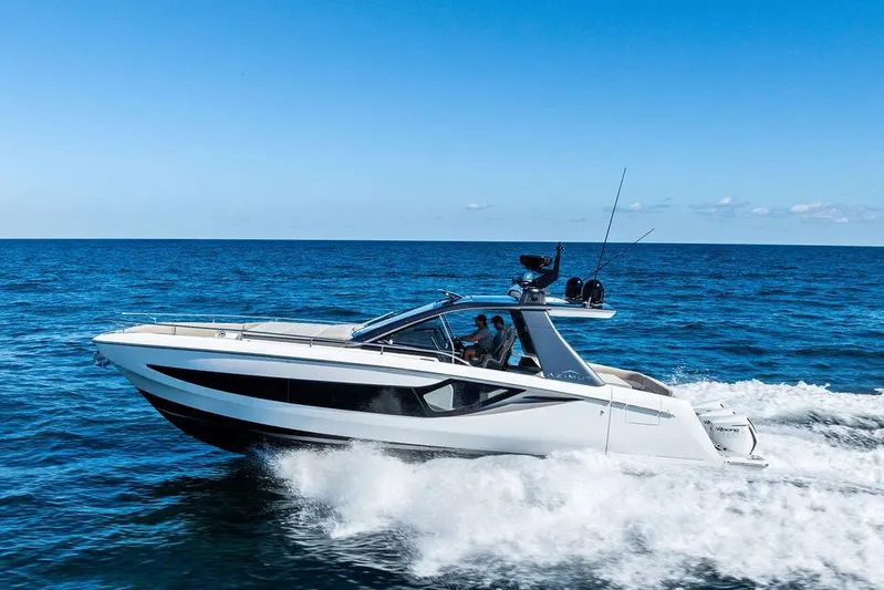  Yacht Photos Pics 2024 Azimut Verve 42 yacht cruising on open sea under clear blue sky.