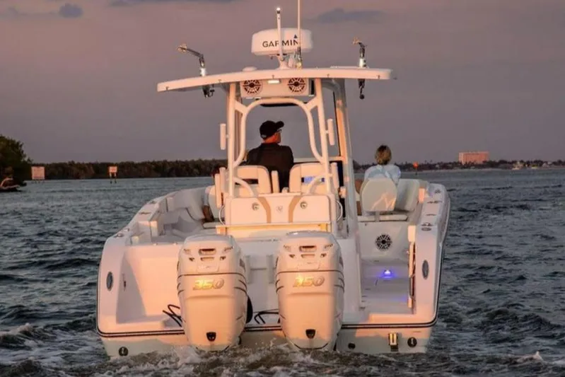 $100,000 Off Msrp !!! Yacht Photos Pics 