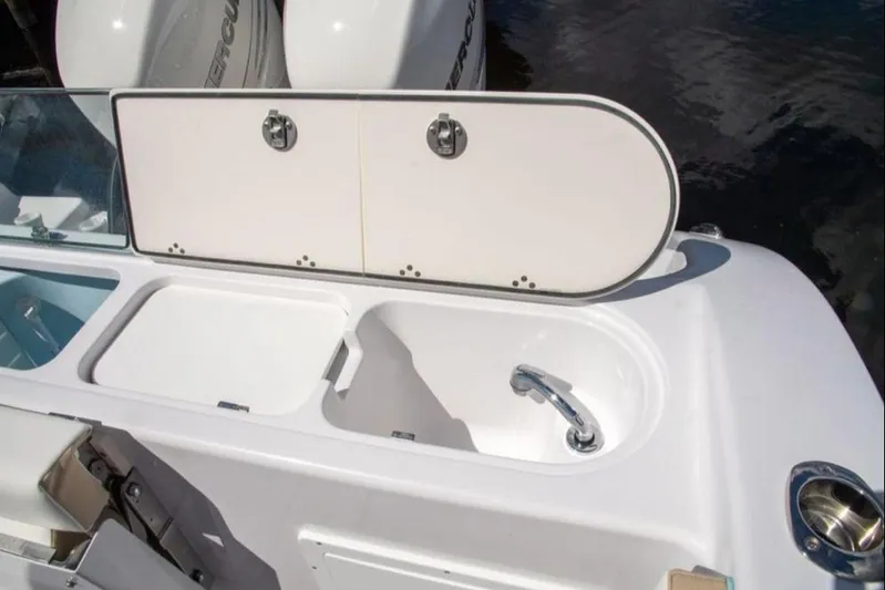 $100,000 Off Msrp !!! Yacht Photos Pics 