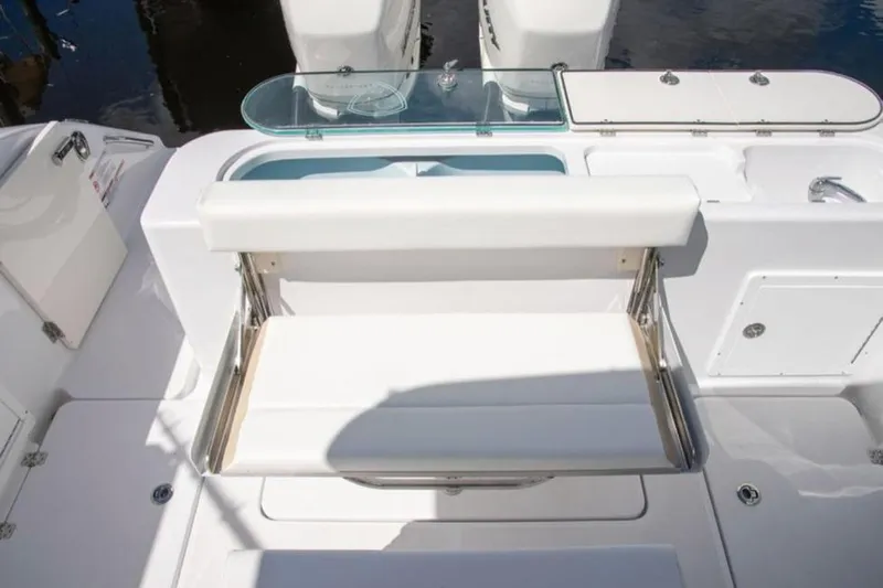 $100,000 Off Msrp !!! Yacht Photos Pics 