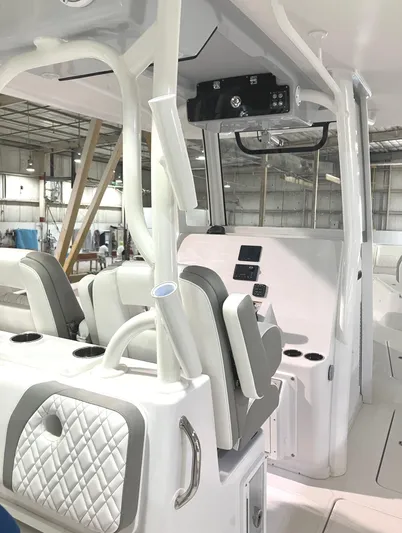 $100,000 Off Msrp !!! Yacht Photos Pics 