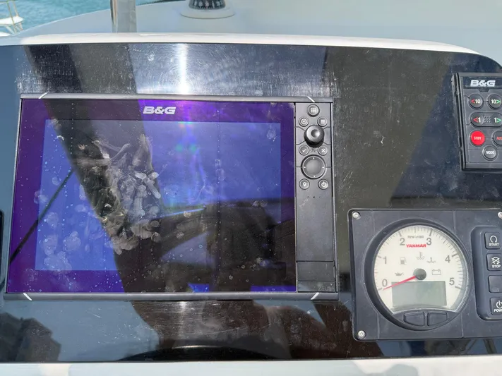 La Mer Yacht Photos Pics Control panel of a 2020 Lagoon 42 catamaran with B&G navigation display.