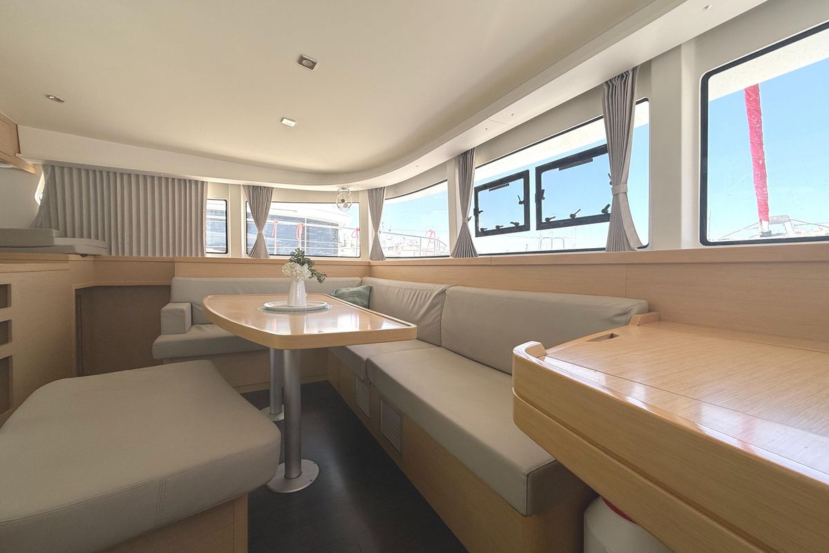 2020 Lagoon 41 