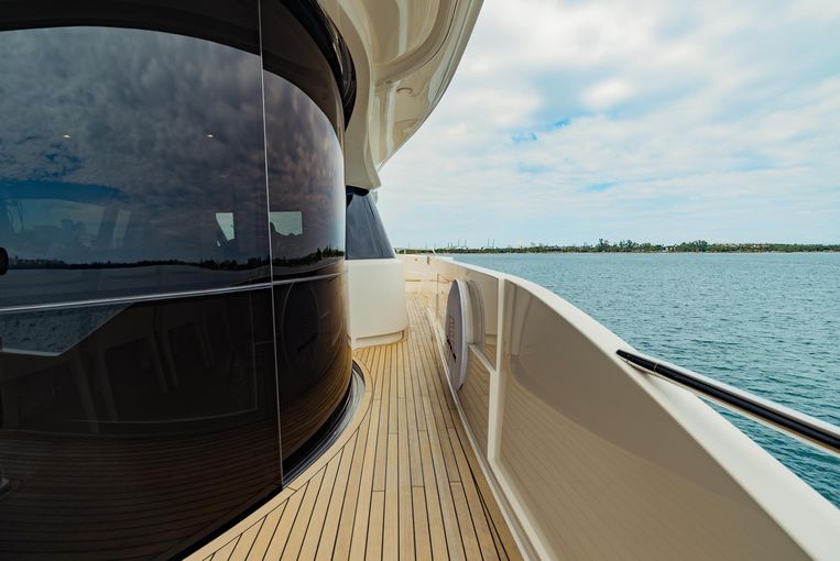 2017-92-custom-line-navetta-28