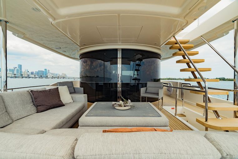 2017-92-custom-line-navetta-28