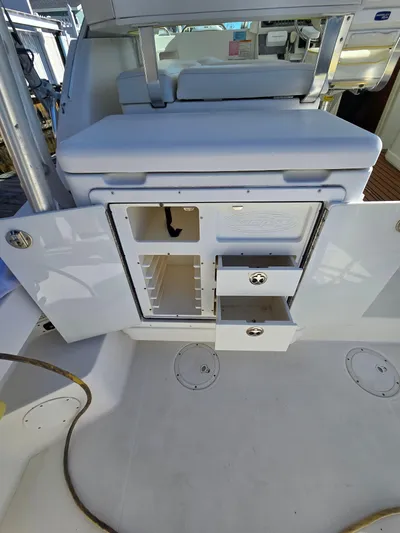 Southern Belle Yacht Photos Pics 