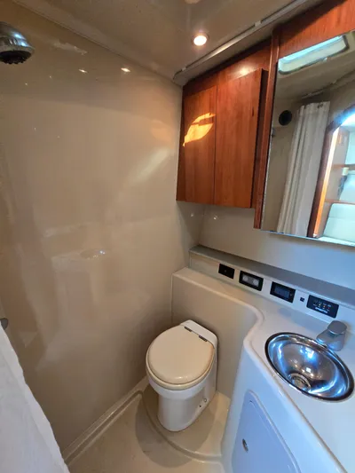 Southern Belle Yacht Photos Pics 