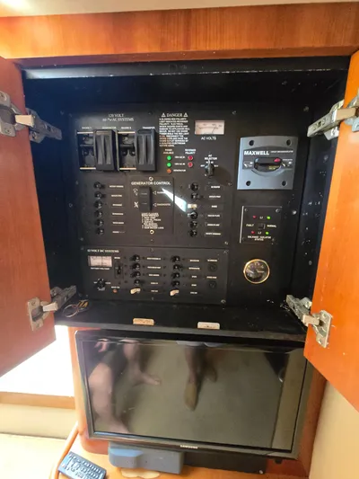 Southern Belle Yacht Photos Pics 