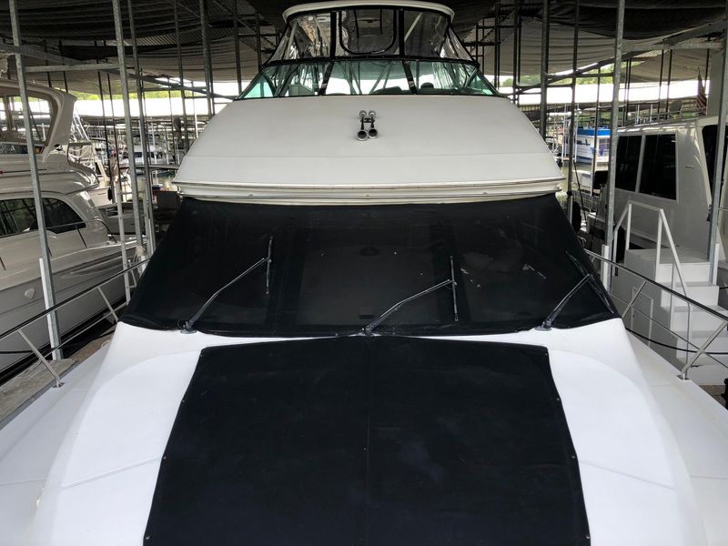 2006 Carver Voyager 56 Pilothouse