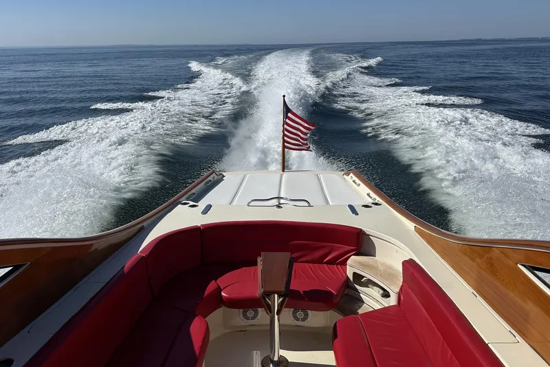 Lir Yacht Photos Pics Underway