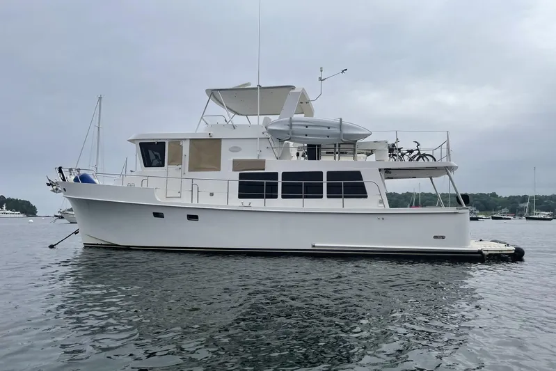 Knot Quitters Yacht Photos Pics Underway Profile