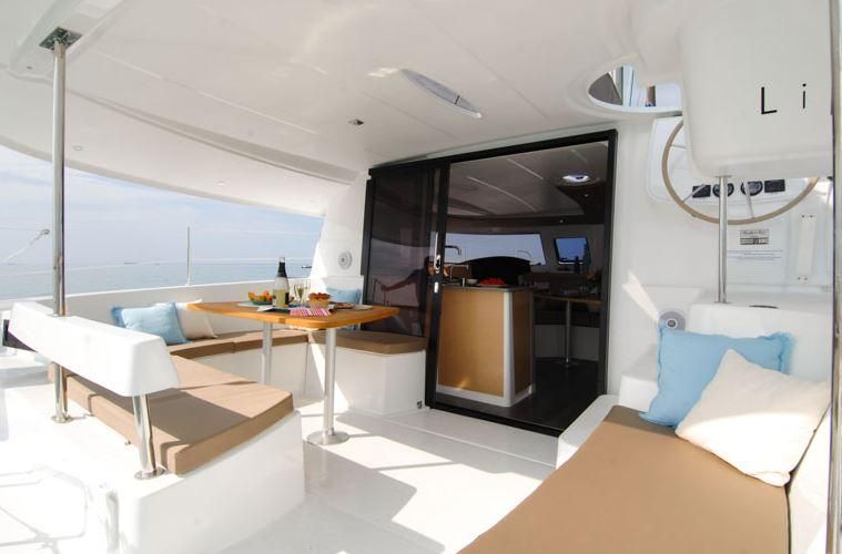 2014 Fountaine Pajot Lipari 41