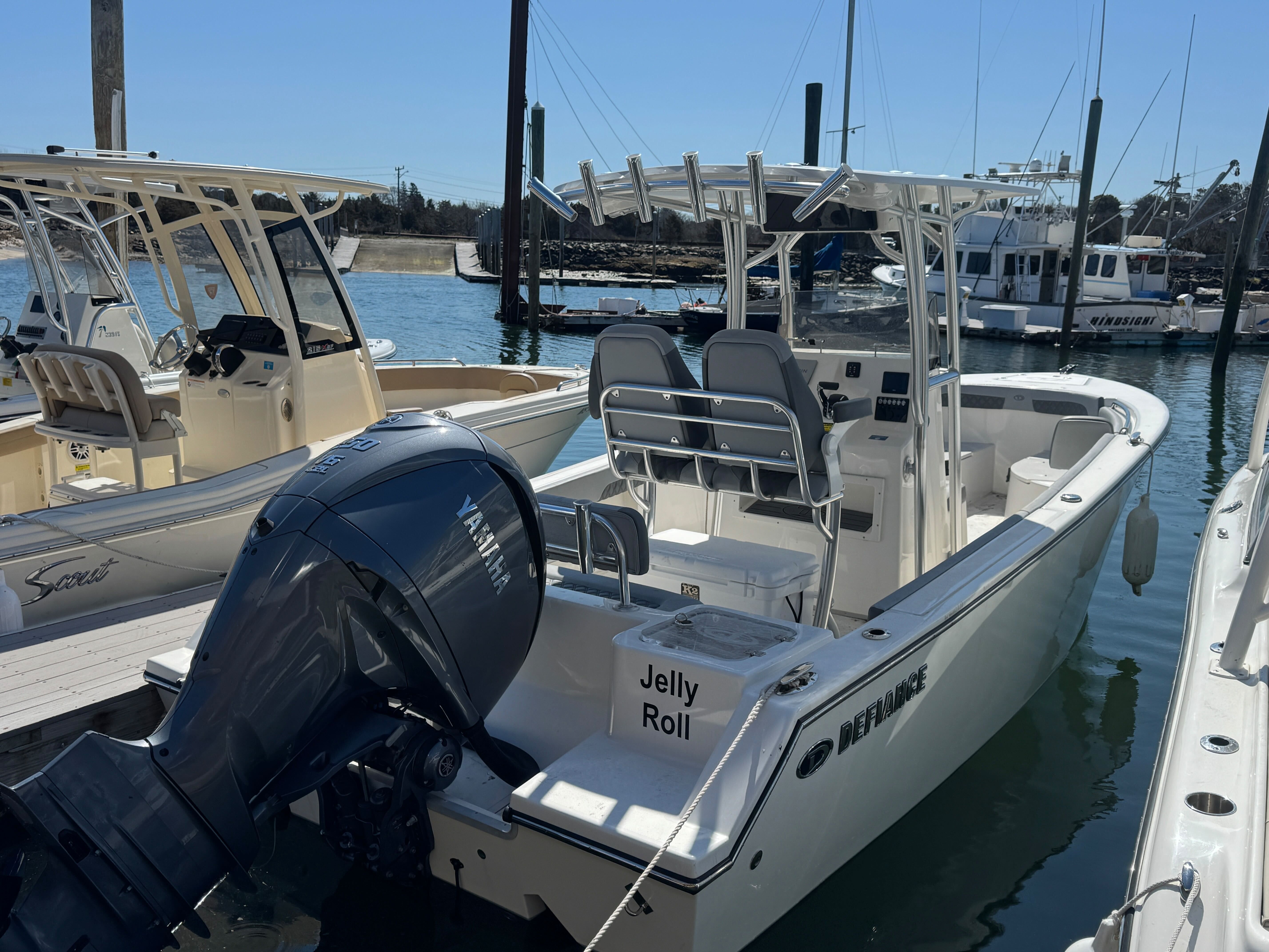 Defiance 240 Catalina