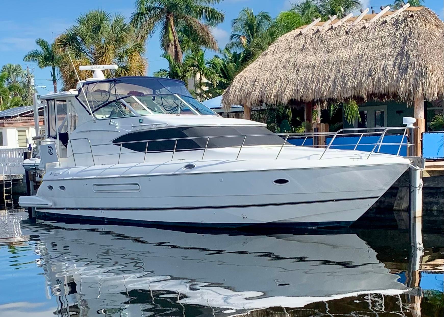 2001 cruisers yachts 4450 express motoryacht