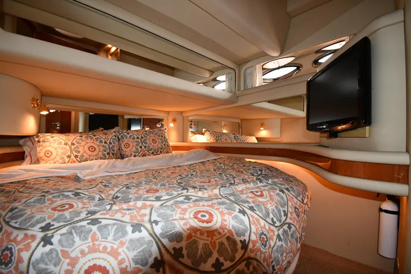 007 Yacht Photos Pics 