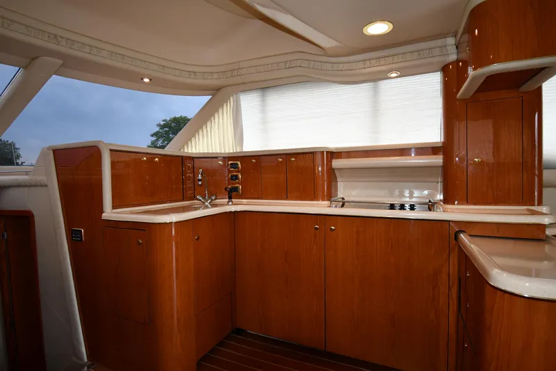 007 Yacht Photos Pics 