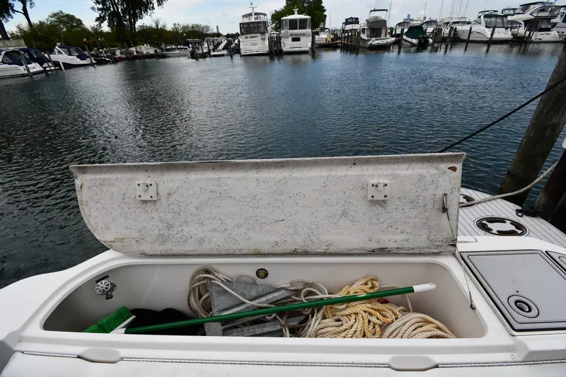 007 Yacht Photos Pics 