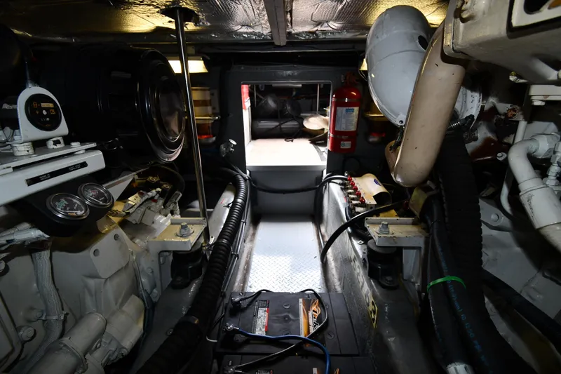 007 Yacht Photos Pics 