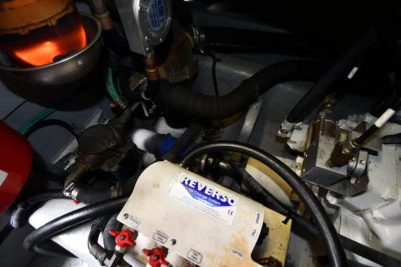 007 Yacht Photos Pics 