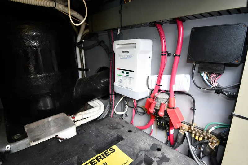 007 Yacht Photos Pics 