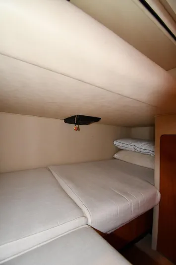 007 Yacht Photos Pics 