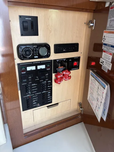 Mocaccino Yacht Photos Pics 