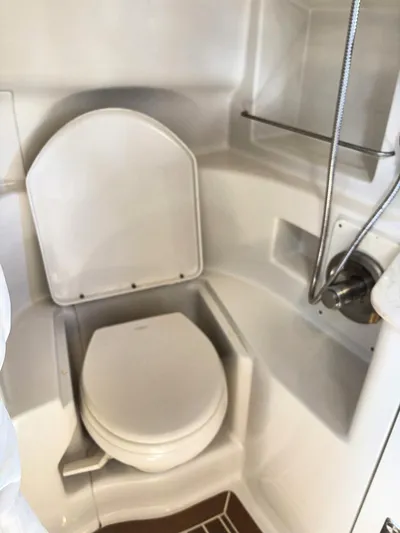 Mocaccino Yacht Photos Pics 