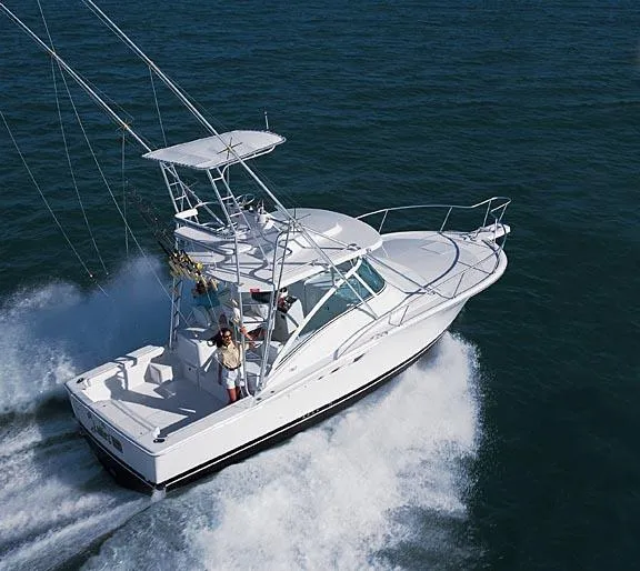 Geranomo Yacht for Sale 32 Luhrs Yachts Aventura, FL