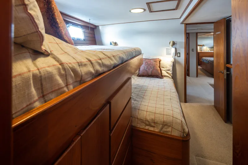 Silverado Yacht Photos Pics Cozy 1974 Willard 1201 yacht interior with bunk beds and wooden furnishings.