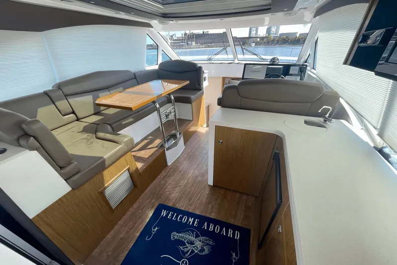 The Seaker Yacht Photos Pics 