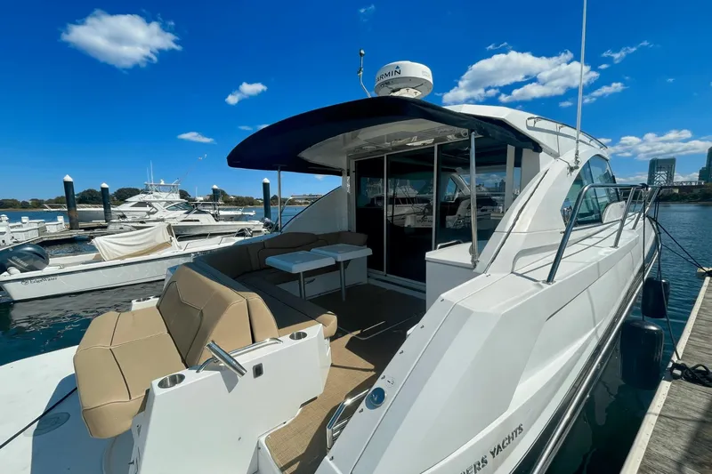 The Seaker Yacht Photos Pics 