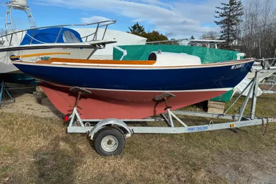 Cape Cod Shipbuilding Bull's Eye