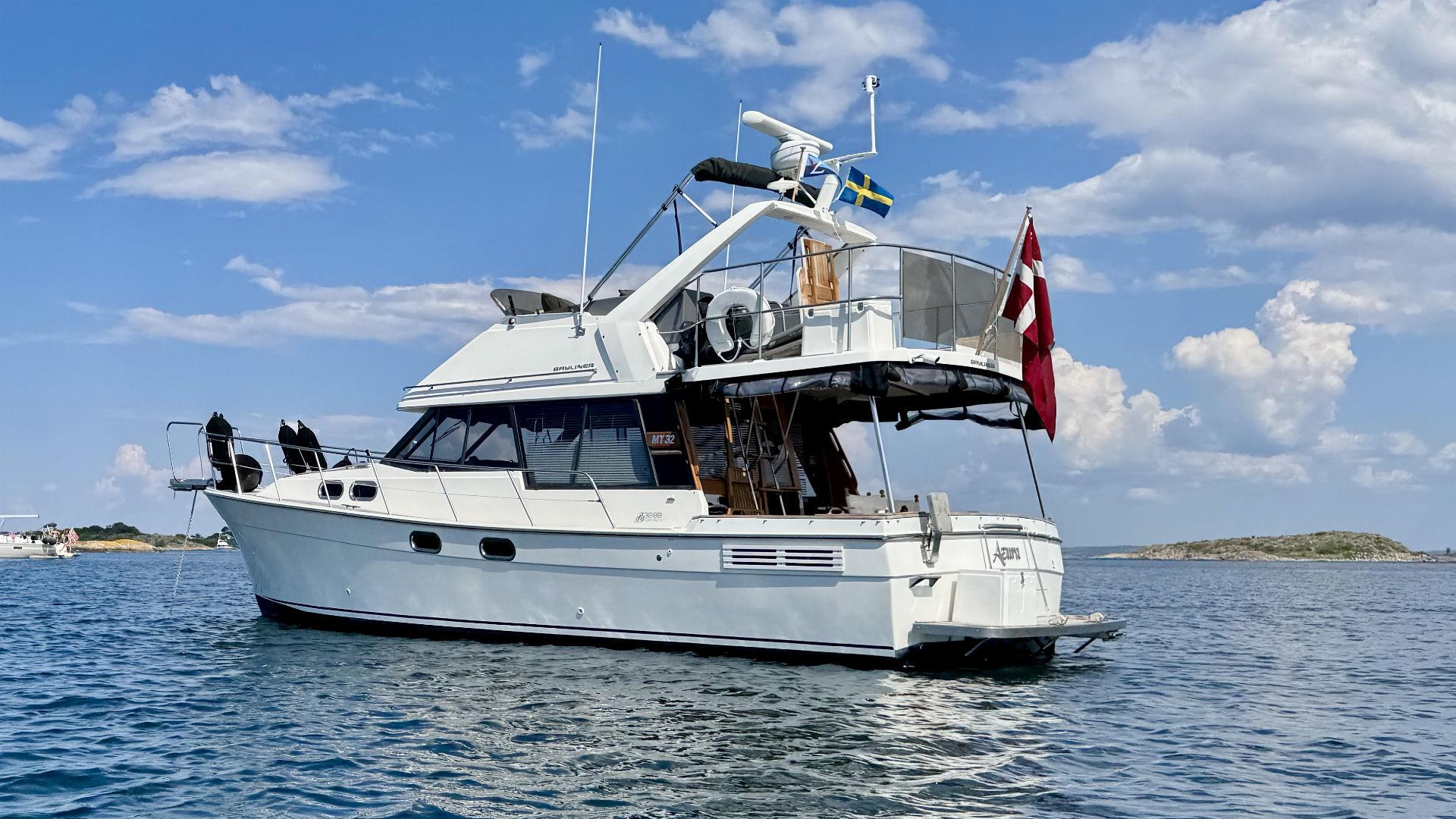 1990 Bayliner 3288 Motoryacht