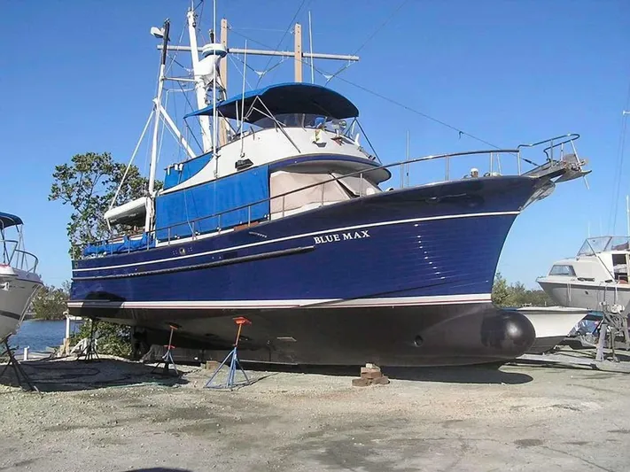 Blue Max Yacht Photos Pics 