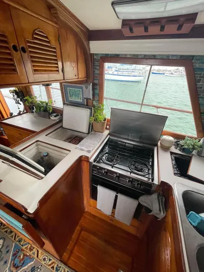 Blue Max Yacht Photos Pics 